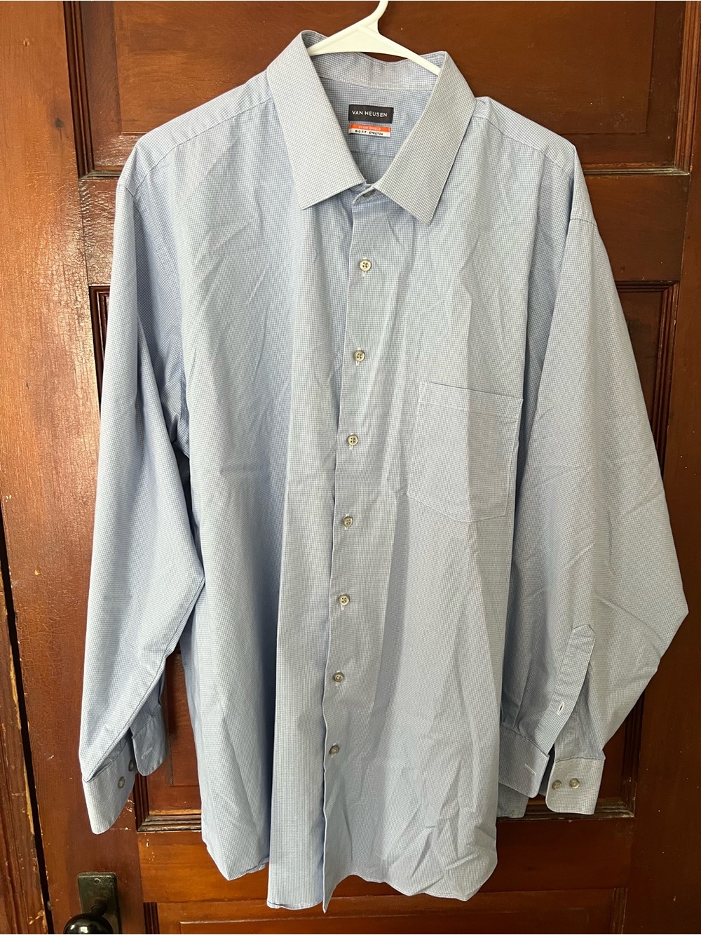 Van Heusen Stain Shield Light Blue Plaid Men's Dress Shirt long Sleeve 18 1/2